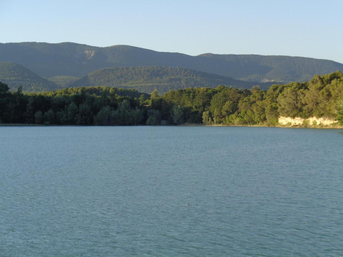 L'Eolyre Bed & Breakfast La Motte-d'Aigues Exterior foto