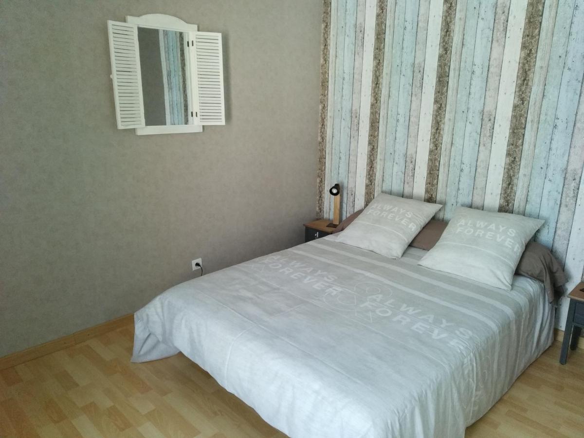 L'Eolyre Bed & Breakfast La Motte-d'Aigues Exterior foto