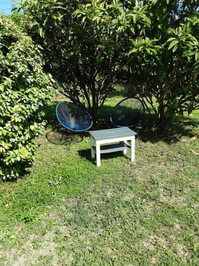 L'Eolyre Bed & Breakfast La Motte-d'Aigues Exterior foto