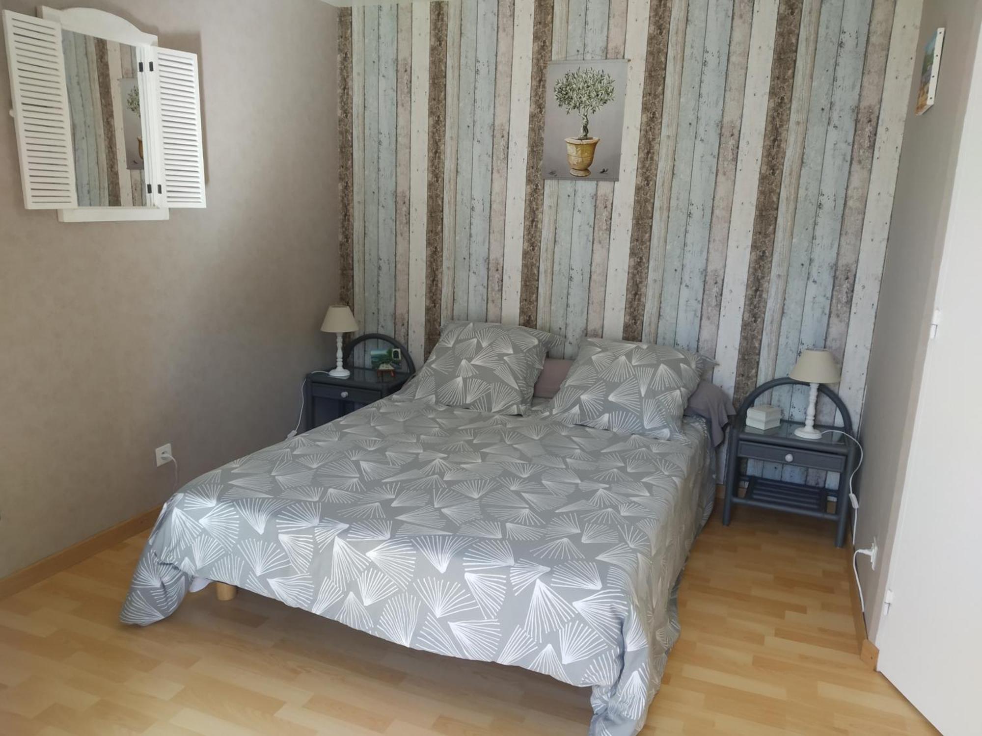 L'Eolyre Bed & Breakfast La Motte-d'Aigues Exterior foto